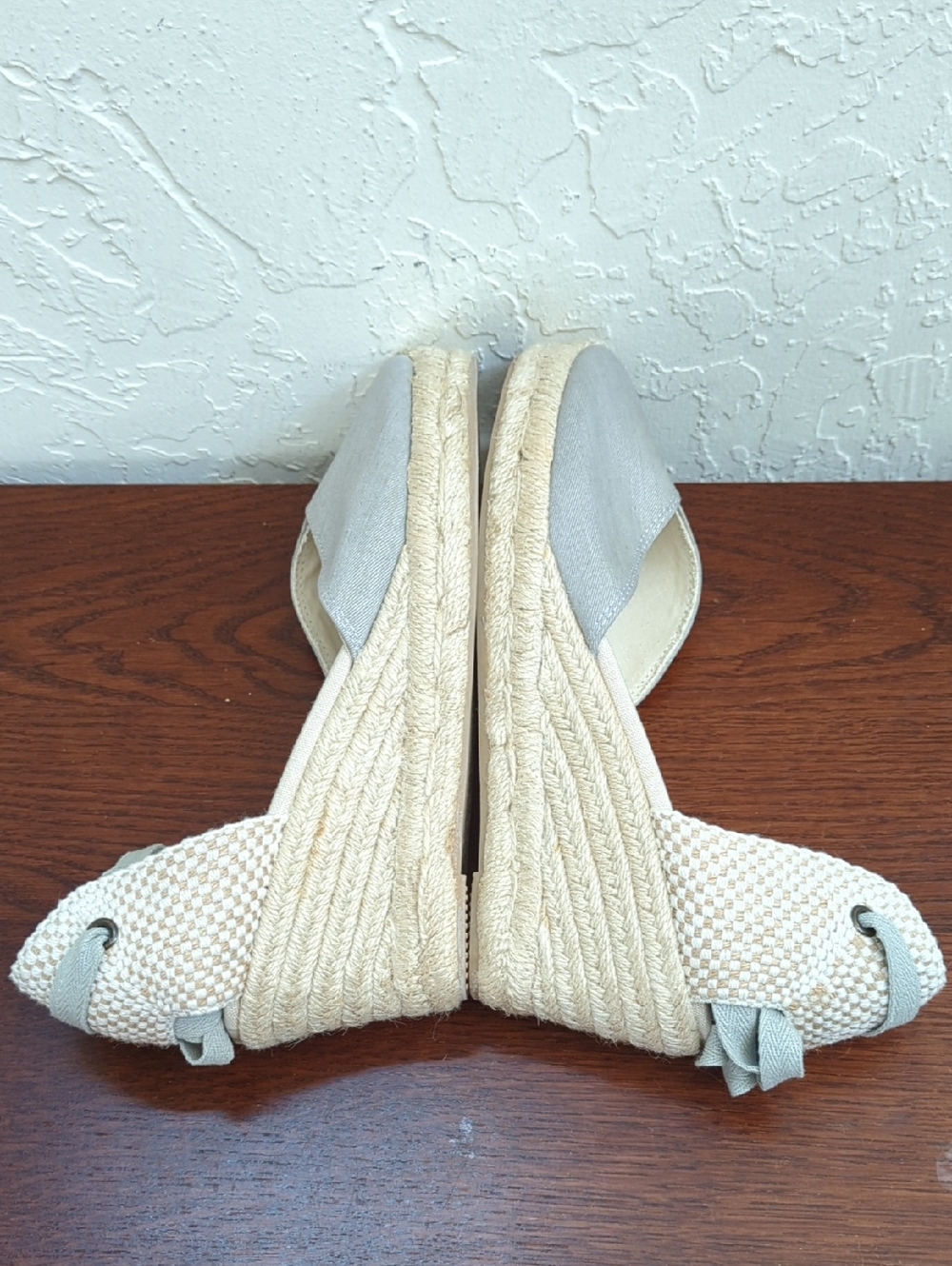 NEW Soludos Light Gray Lyon Espadrille Wedge Sandals with Ankle Tie Size 8 - Picture 5 of 9